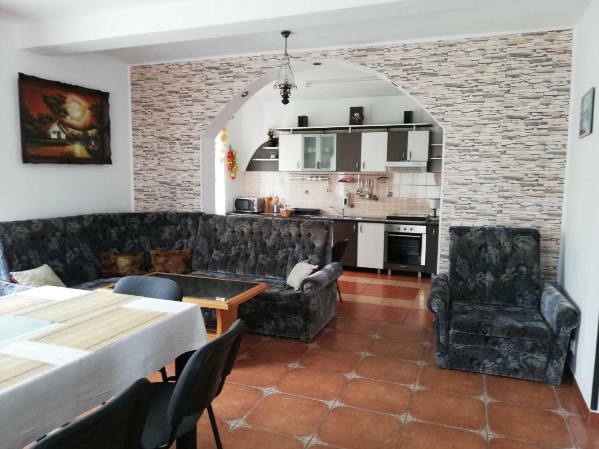Вилла Casa Jasmin Бран Экстерьер фото